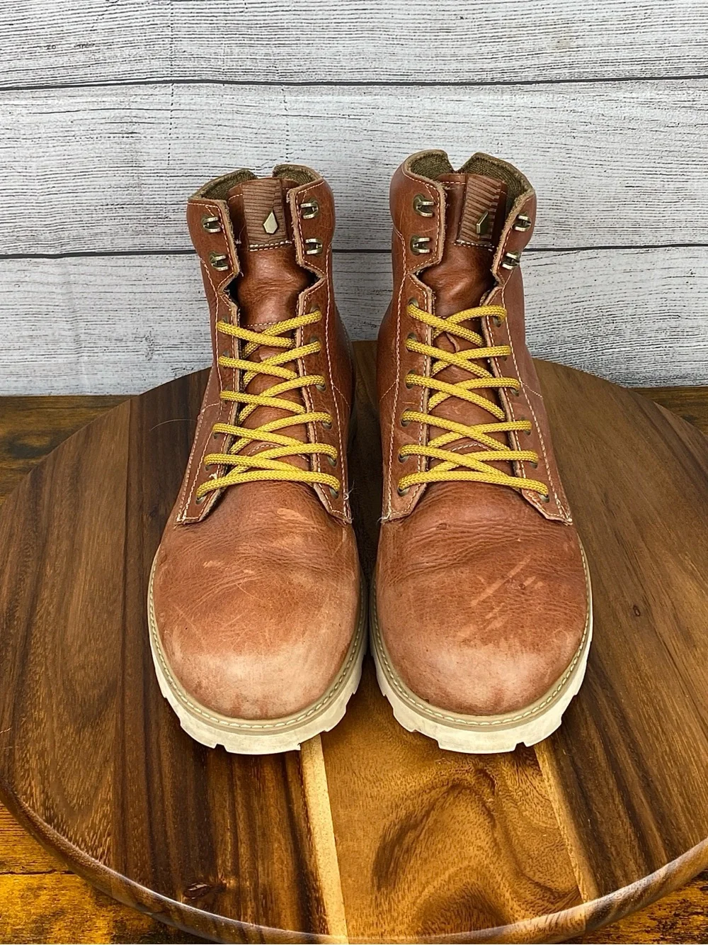 Volcom Smithington Rust Brown Lace Up Boots Men’s Shoe Size 11